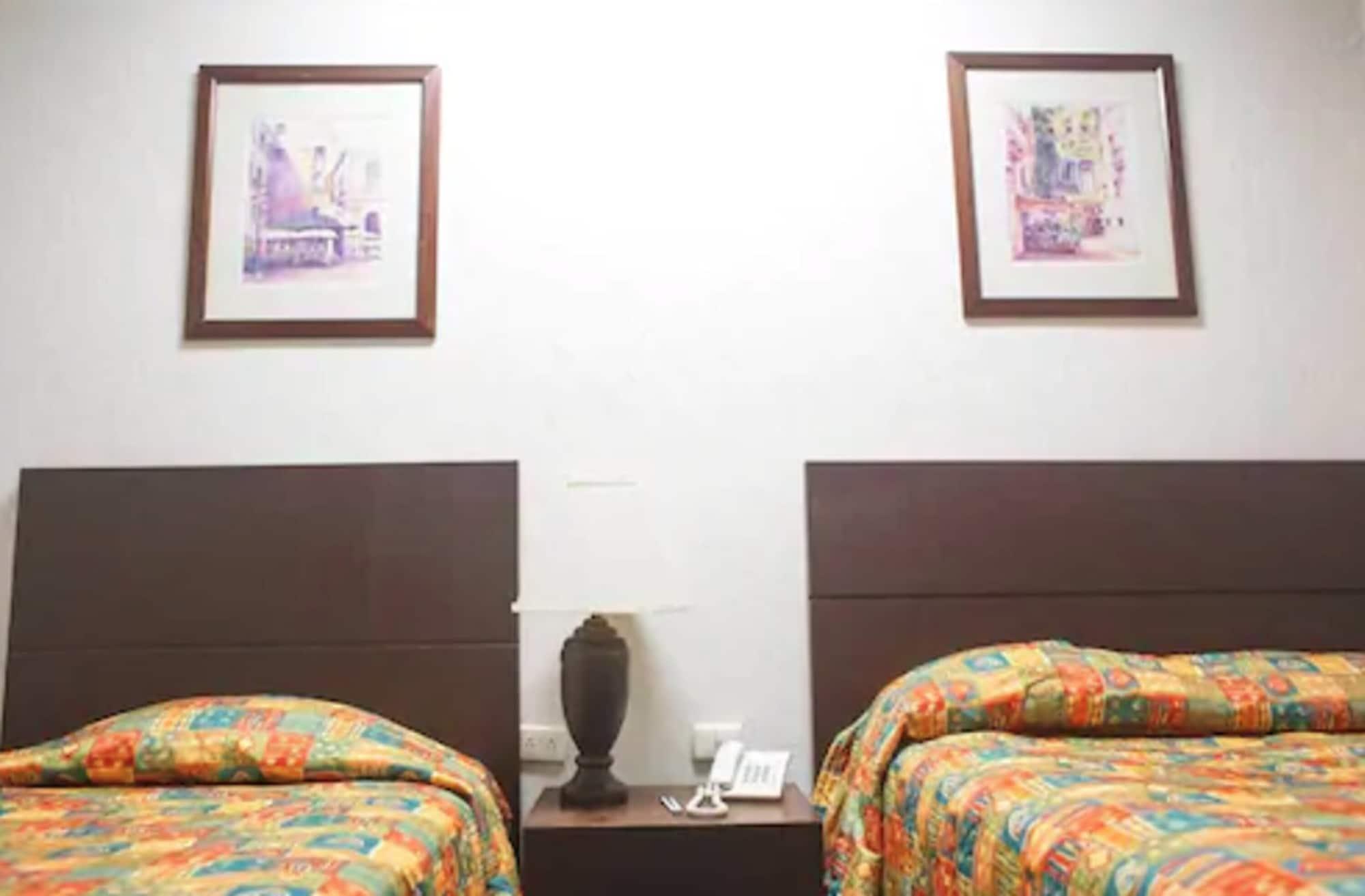 Hotel Fiesta Versalles 3*
